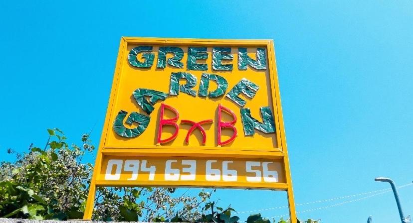 Green Garden B&B Dilijan Exterior foto