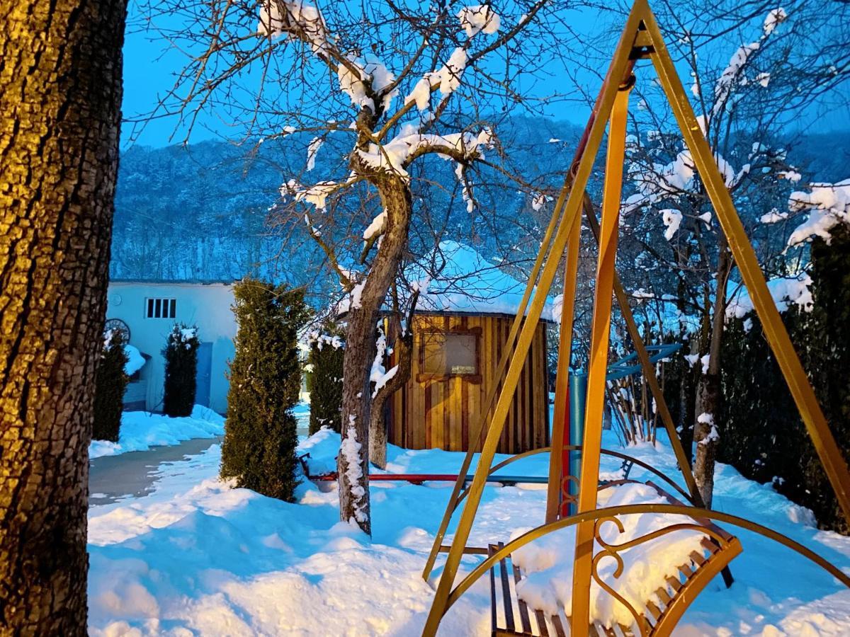Green Garden B&B Dilijan Exterior foto